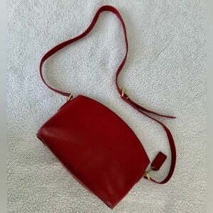 Vintage COACH Crossbody Bag Pierre Style #4406 Garnet Leather Madison Collection